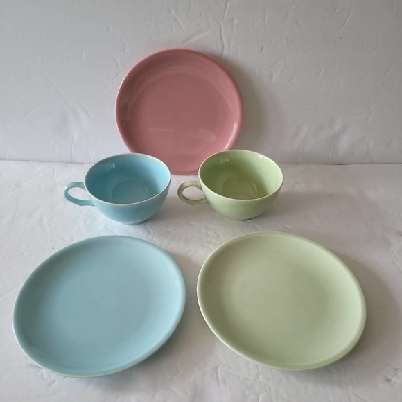 Paden City Pottery, Shenandoah Pastels Vintage Cups and Dessert Plates 5 pc. Set - Picture 1 of 7